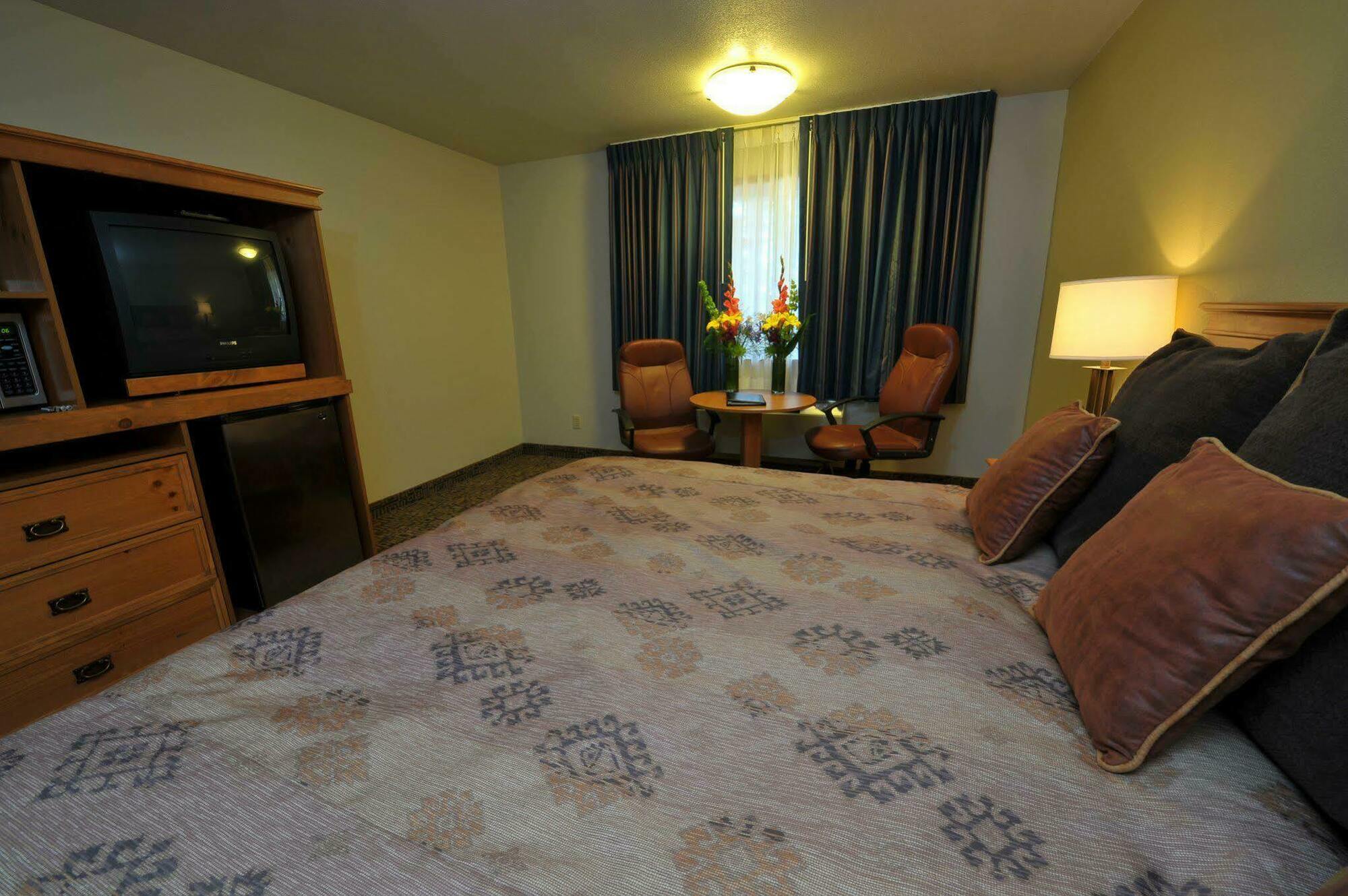 Shilo Inn Suites Hotel - Bend Værelse billede