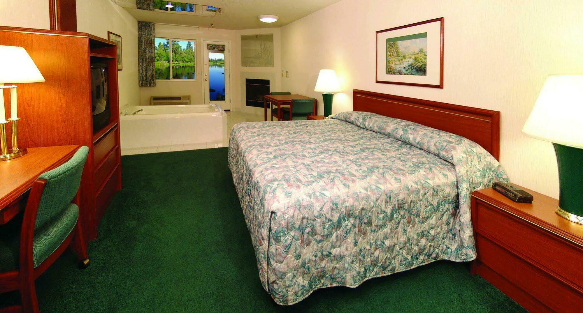 Shilo Inn Suites Hotel - Bend Værelse billede